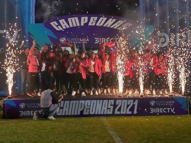 https://clubdeportivocuenca.com/wp-content/uploads/2024/05/femenino-campeon-2021-3-640x480.jpg