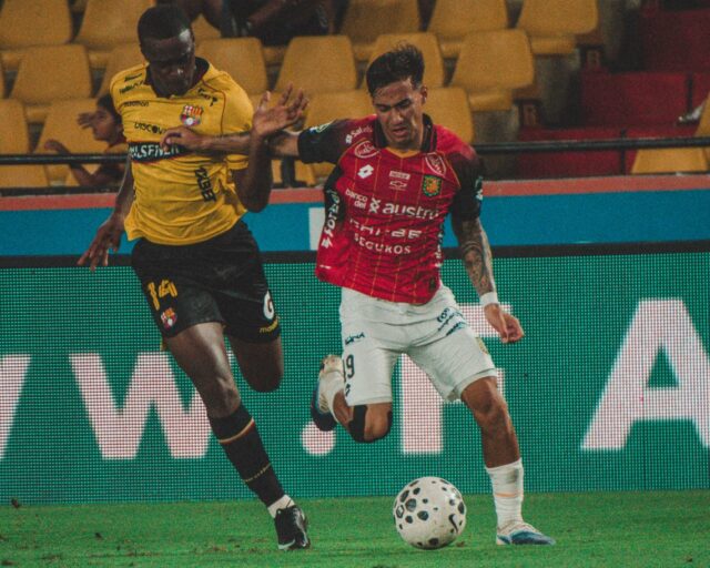 Deportivo Cuenca no pudo en su visita a Barcelona SC